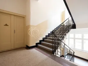 Prodej bytu 4+kk, Praha - Karlín, Pobřežní, 99 m2