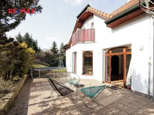 Prodej bytu 6+kk a větší, Tuchoměřice, Ke Statenicím, 347 m2