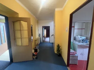 Prodej rodinného domu, Ledce, 250 m2