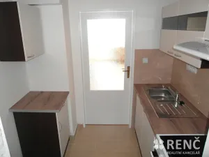 Pronájem bytu 1+1, Brno, Štefánikova, 30 m2
