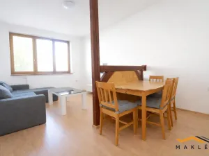 Pronájem bytu 3+1, Telč - Telč-Štěpnice, Jana Žižky, 76 m2