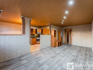 Pronájem bytu 3+1, Neratovice, Dr. E. Beneše, 68 m2