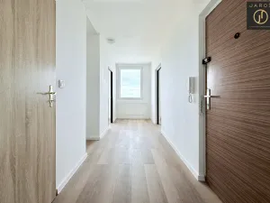 Pronájem bytu 2+1, Kladno, Čs. armády, 59 m2