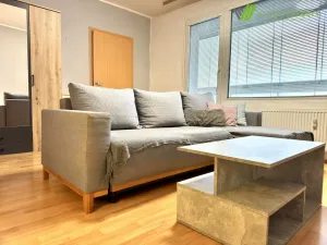 Pronájem bytu 2+kk, Brno, ulice Kosmonautů, 38 m2