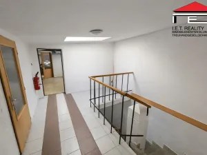 Prodej skladu, Ostrava, Nádražní, 1031 m2