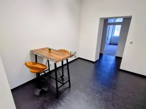 Pronájem kanceláře, Praha - Smíchov, Nádražní, 57 m2