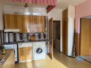 Prodej bytu 1+1, Plzeň - Doubravka, Popelnicová, 36 m2