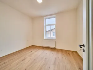 Pronájem bytu 2+kk, Trutnov - Horní Staré Město, Horská, 74 m2