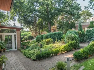 Prodej ubytování, Teplice, Vrchlického, 1500 m2