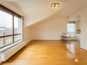 Pronájem bytu 3+kk, Praha - Libeň, Podvinný mlýn, 86 m2