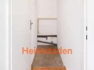 Pronájem bytu 2+1, Ostrava - Poruba, Čkalovova, 56 m2