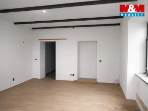 Prodej rodinného domu, Horní Cerekev, nám. T. G. Masaryka, 239 m2