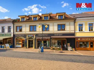Pronájem obchodního prostoru, Benešov, Masarykovo náměstí, 38 m2
