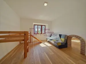 Prodej rodinného domu, Kunžak - Valtínov, 401 m2