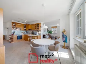 Prodej bytu 2+1, Olomouc, Politických vězňů, 70 m2