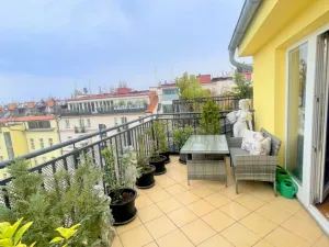 Pronájem bytu 3+kk, Praha - Smíchov, Zborovská, 93 m2