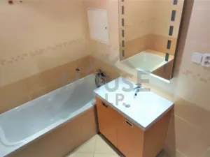 Pronájem bytu 1+kk, Praha - Pitkovice, Pečárková, 42 m2