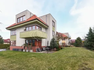 Prodej bytu 3+1, Jesenice, Platanová, 84 m2