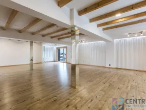 Pronájem obchodního prostoru, Jablonec nad Nisou, Pražská, 243 m2