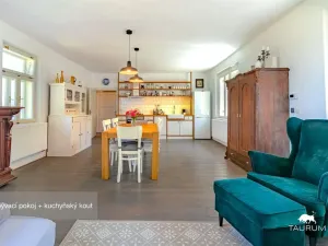 Prodej rodinného domu, Křeč, 178 m2