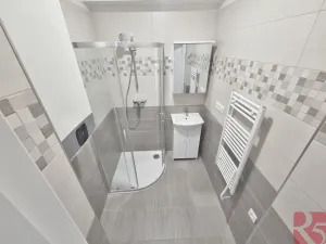 Pronájem bytu 1+kk, Praha - Nusle, Sdružení, 28 m2