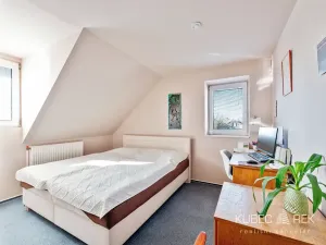 Prodej rodinného domu, Malšice, Lomská, 240 m2