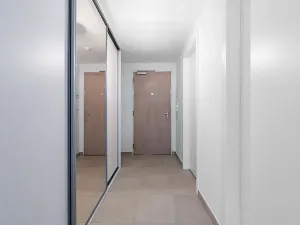 Pronájem bytu 1+kk, Praha - Vysočany, Gerstelova, 35 m2