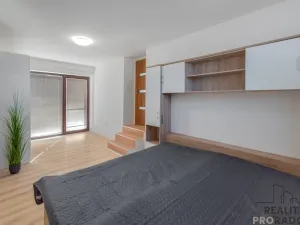 Prodej rodinného domu, Znojmo - Načeratice, 125 m2