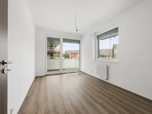 Pronájem bytu 3+kk, Praha, Čakovická, 85 m2