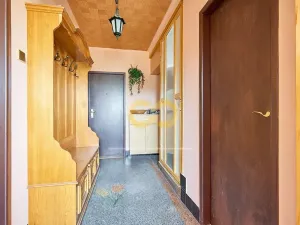 Prodej rodinného domu, Praha - Modřany, K Lahovičkám, 150 m2