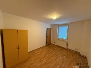 Pronájem bytu 1+1, Pohořelice, Lidická, 21 m2