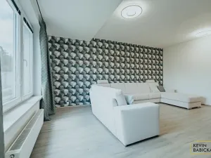 Pronájem bytu 3+kk, Brno, Kosmova, 95 m2