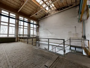 Pronájem výrobních prostor, Ostrava - Kunčice, Vratimovská, 1062 m2