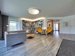 Prodej rodinného domu, Babice, Lomená, 293 m2