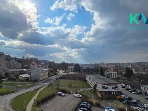 Prodej bytu 4+1, Karlovy Vary, Stará Kysibelská, 77 m2