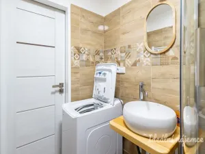 Pronájem bytu 2+kk, Praha - Hloubětín, Kardašovská, 42 m2