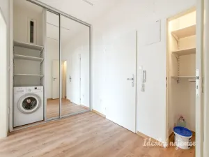 Pronájem bytu 2+kk, Praha - Střešovice, Patočkova, 53 m2