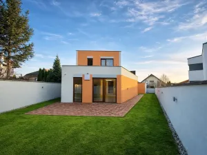 Prodej rodinného domu, Troubsko, Sadová, 277 m2