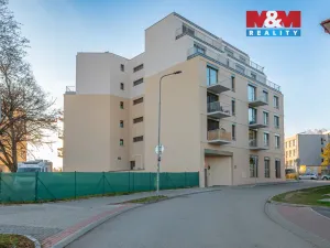 Prodej bytu 3+kk, Benešov, Dukelská, 83 m2