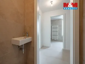Prodej bytu 3+kk, Benešov, Dukelská, 83 m2