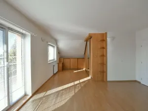 Prodej rodinného domu, Světice, 400 m2