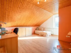 Prodej rodinného domu, Jablonec nad Nisou - Mšeno nad Nisou, U Zahrádek, 260 m2