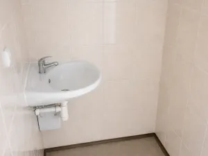 Pronájem obchodního prostoru, Vimperk - Vimperk I, Kostelní, 15 m2