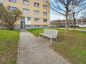 Prodej bytu 2+1, Praha - Libeň, náměstí Na Balabence, 53 m2