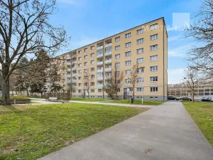 Prodej bytu 2+1, Praha - Libeň, náměstí Na Balabence, 53 m2