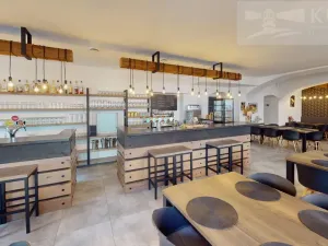 Prodej restaurace, Příbram - Příbram VI-Březové Hory, náměstí J. A. Alise, 450 m2