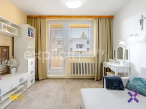 Prodej bytu 2+1, Luhačovice, Zahradní čtvrť, 57 m2