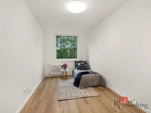 Prodej bytu 3+1, Praha - Modřany, Urbánkova, 79 m2