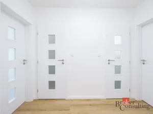 Prodej bytu 3+1, Praha - Modřany, Urbánkova, 79 m2