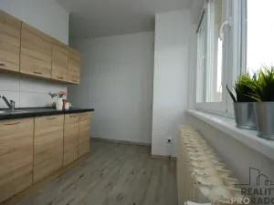 Pronájem bytu 2+1, Hodonín, Družstevní čtvrť, 55 m2